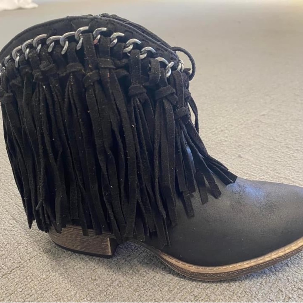 Juno Fringe Boot